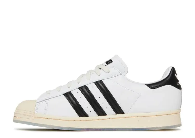 Adidas TAEGEUKDANG X SUPERSTAR 'COOKIES AMONG COOKIES' sneakers, white