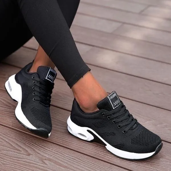 Aurélia - Foot-Supportive Trainers in Unique Colourways