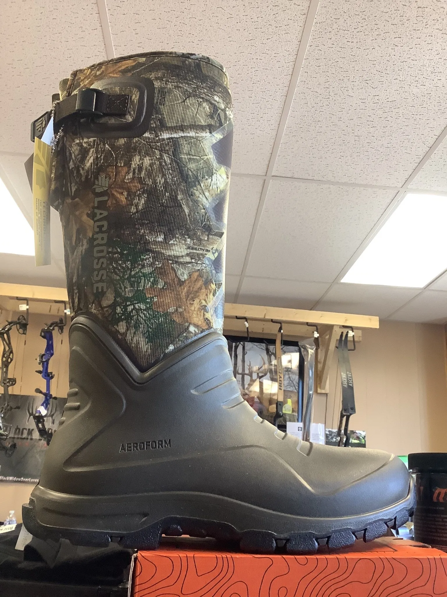 Lacrosse Aerohead Sport  Rubber Boot 7mm Realtree  Edge 8