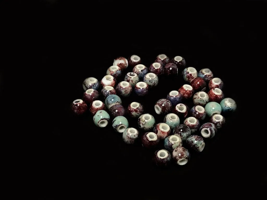 Maroon Green Circular Ceramic Beads