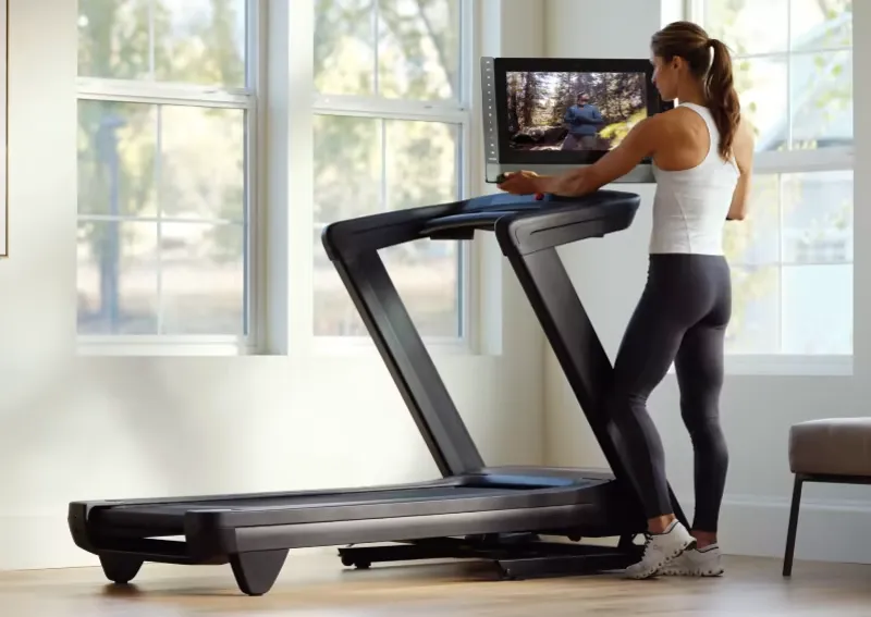 NEW NordicTrack Commercial 2450 Treadmill