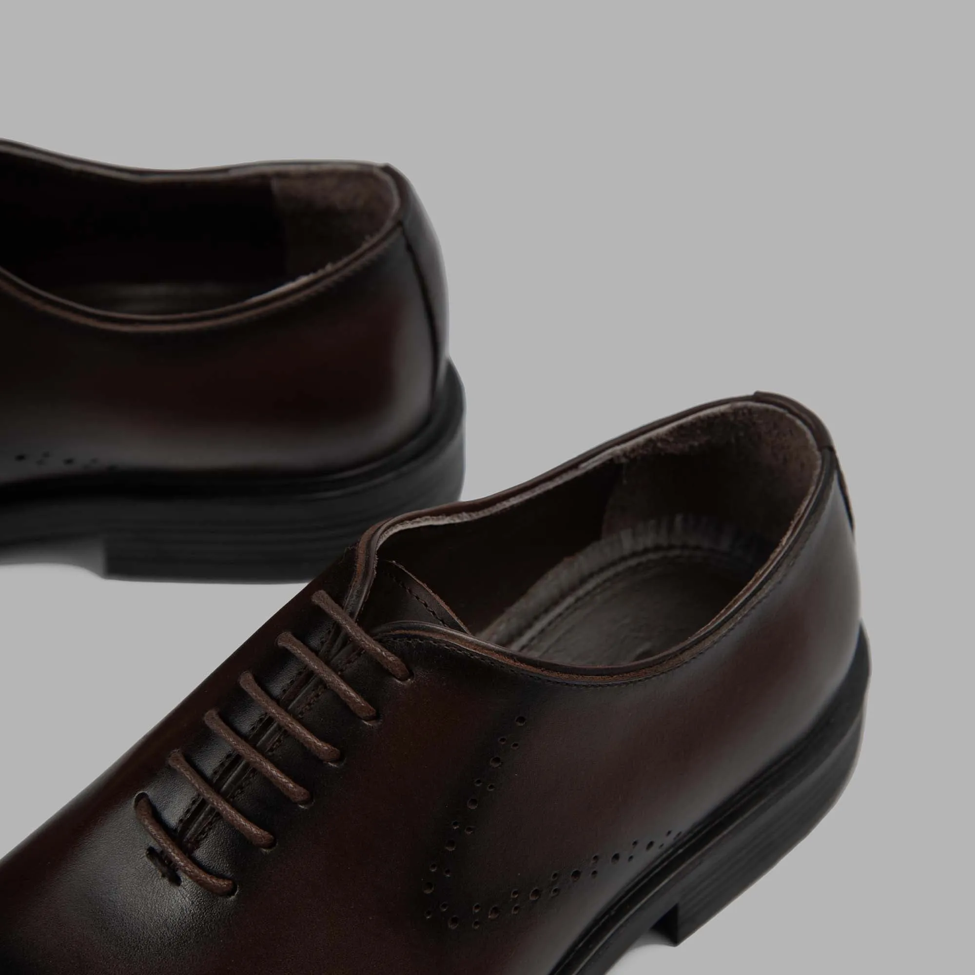 Oxford Whole Cut Shoes - Brown