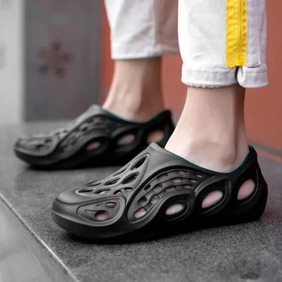 Street Walking Shoes Crocs - King Stone Brothers and Co™️