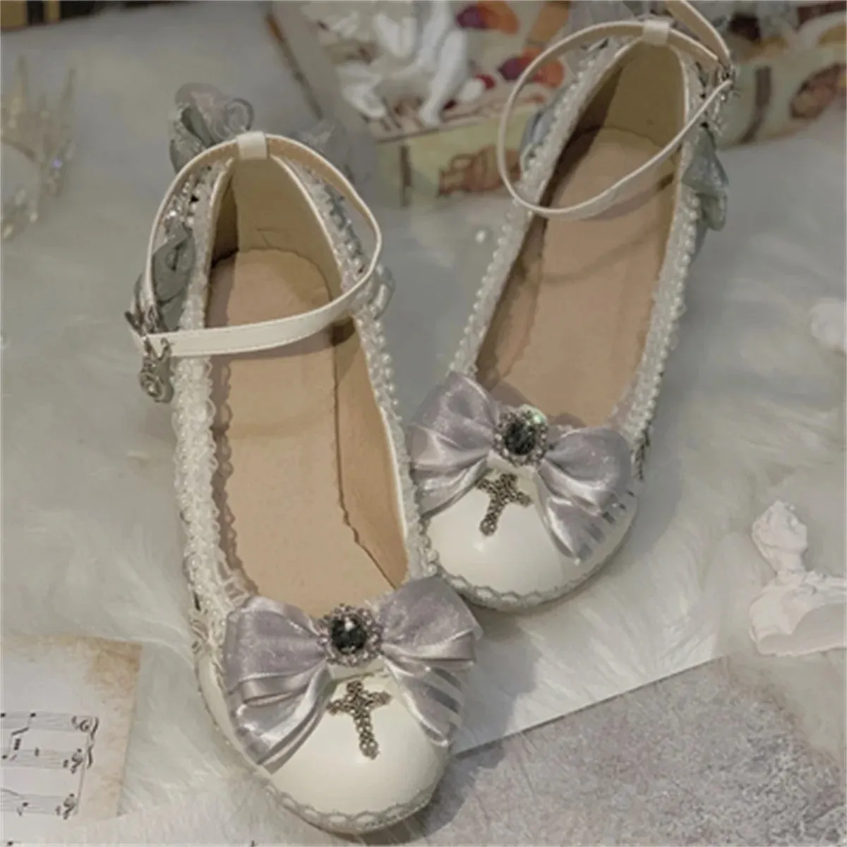 Uniwim Japanese Style Lolita Cosplay Shoes Gothic Flower Wedding Victorian Girls Cross Striped Bow Lace Pearl Flower High Heeled Shoes