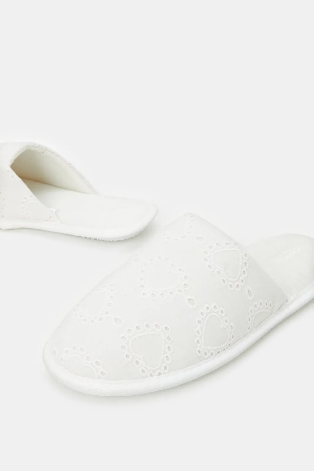 Women White Heart Anglaise Slipper